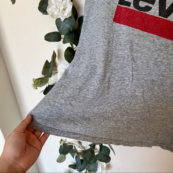 🖤 Levi’s T-Shirt - Picture 8 of 10